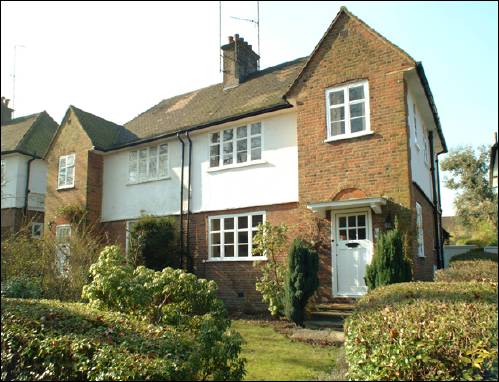 111 Erskine Hill